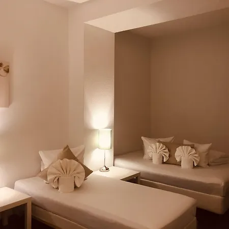 Inside Five Aparthotel Zürich