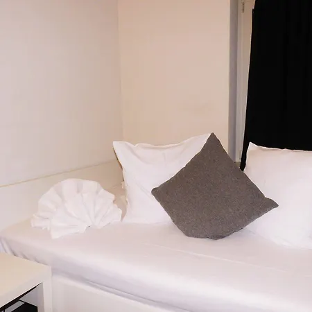 Aparthotel Inside Five 3*