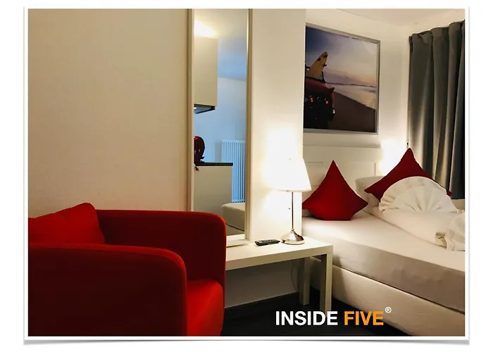 Inside Five 3*