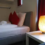 Inside Five 3*