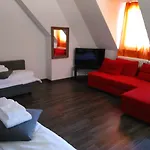 شقة فندقية Inside Five 3*