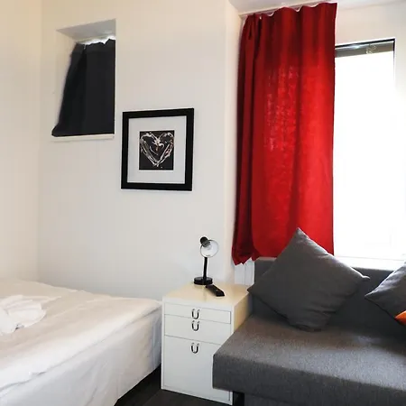 Inside Five Hotel 3*