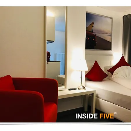 Inside Five Hotel 3*
