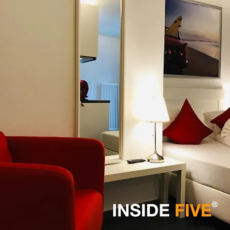 Inside Five Hotel 3*