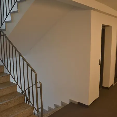 Inside Five Hotel 3*