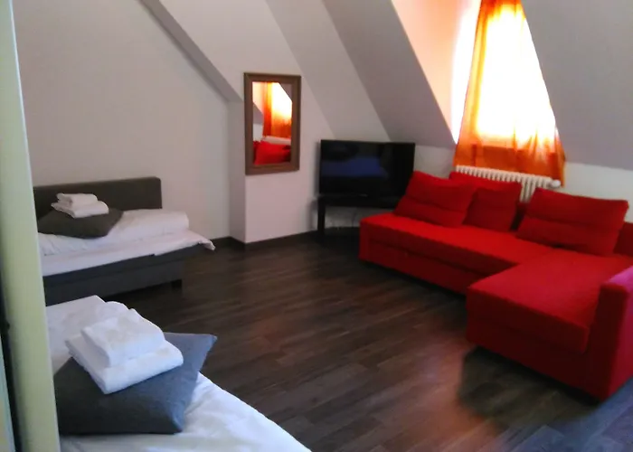 Aparthotel Inside Five 3*