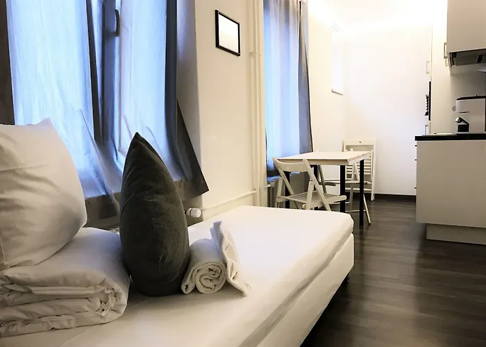 Aparthotel Inside Five