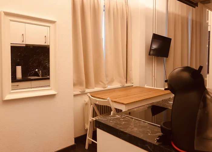 Aparthotel Inside Five 3*