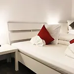 Inside Five 3*