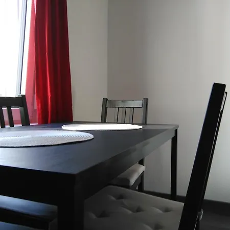 Inside Five Aparthotel 3*