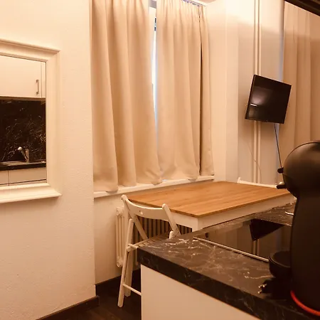 Aparthotel Inside Five 3*