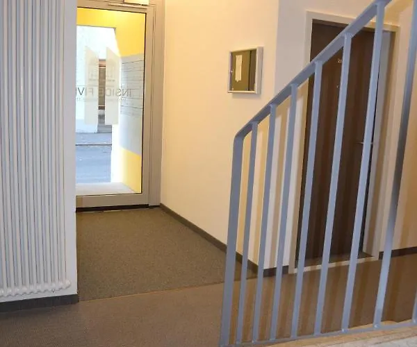 Inside Five Apartahotel Zúrich